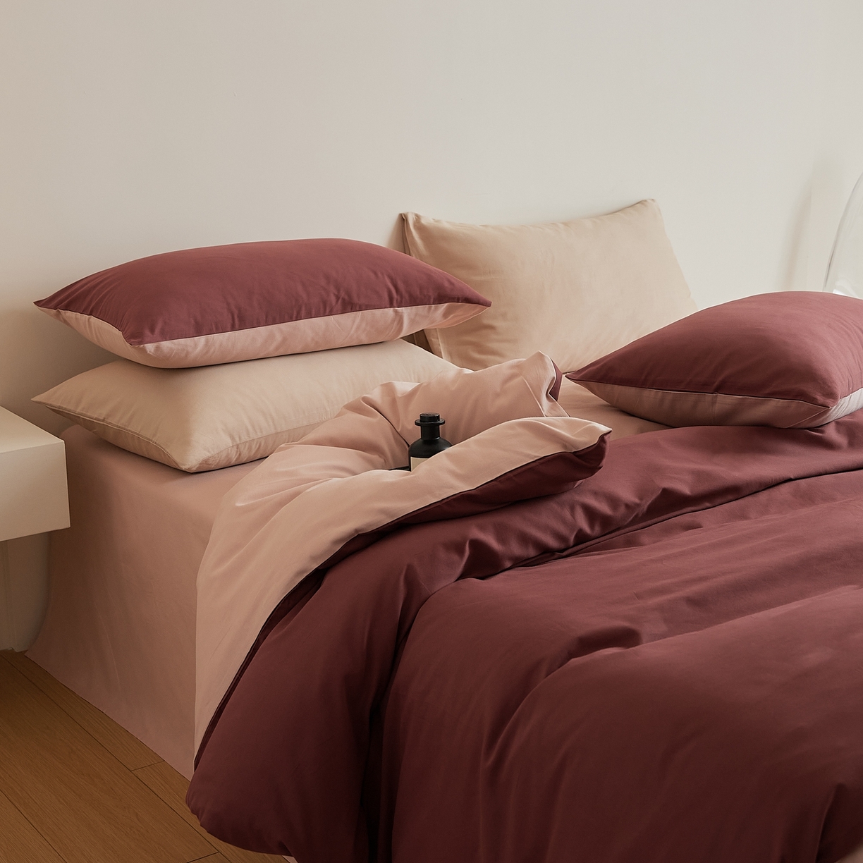 91家纺网 家纺一手货源 找家纺 禾时 2025新款A类全棉纯棉贡缎磨毛双拼色四件套 维粉