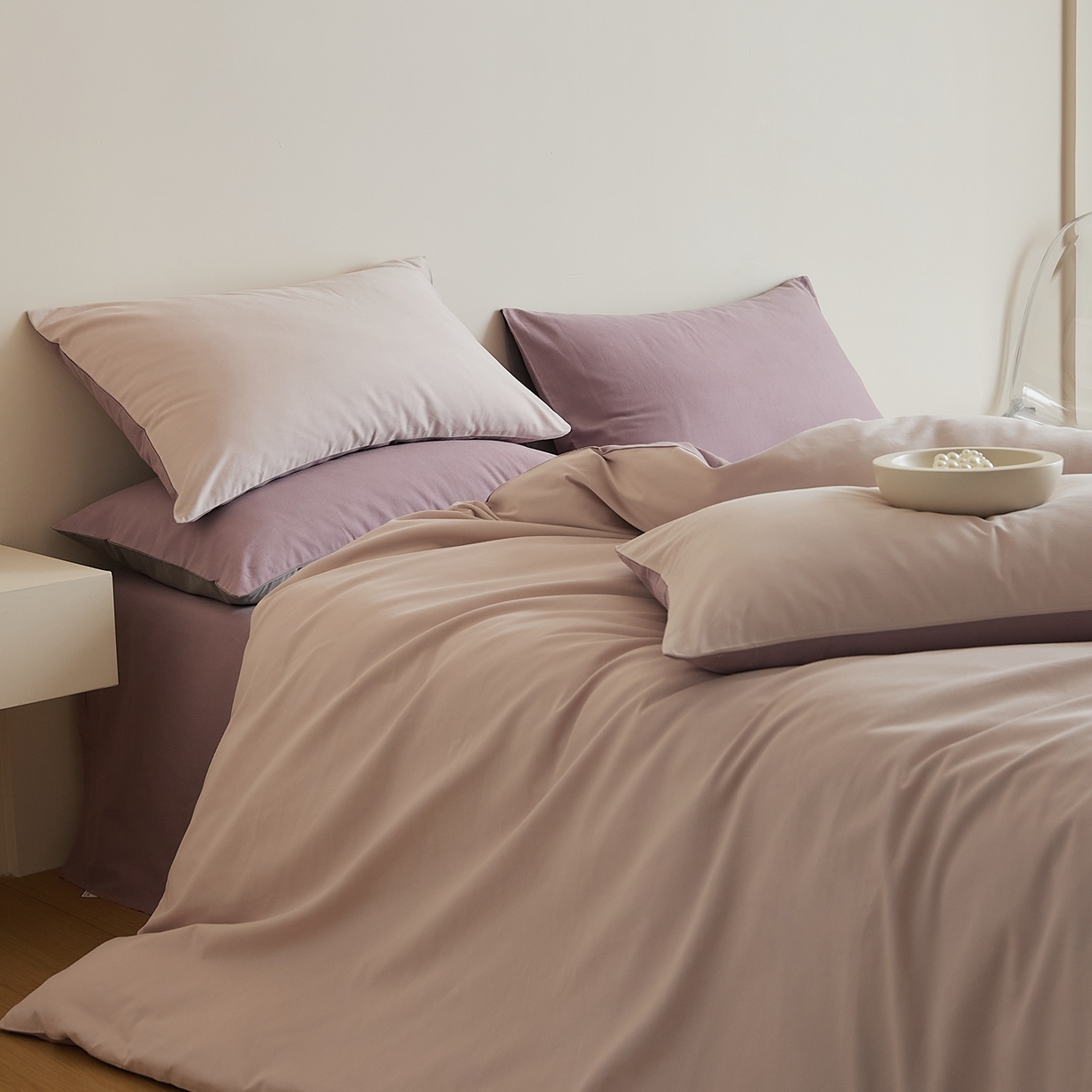 91家纺网 家纺一手货源 找家纺 禾时 2025新款A类全棉纯棉贡缎磨毛双拼色四件套 溪紫