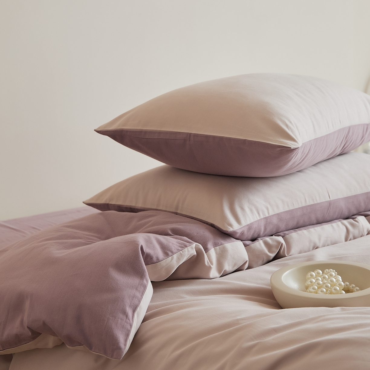 91家纺网 家纺一手货源 找家纺 禾时 2025新款A类全棉纯棉贡缎磨毛双拼色四件套 溪紫