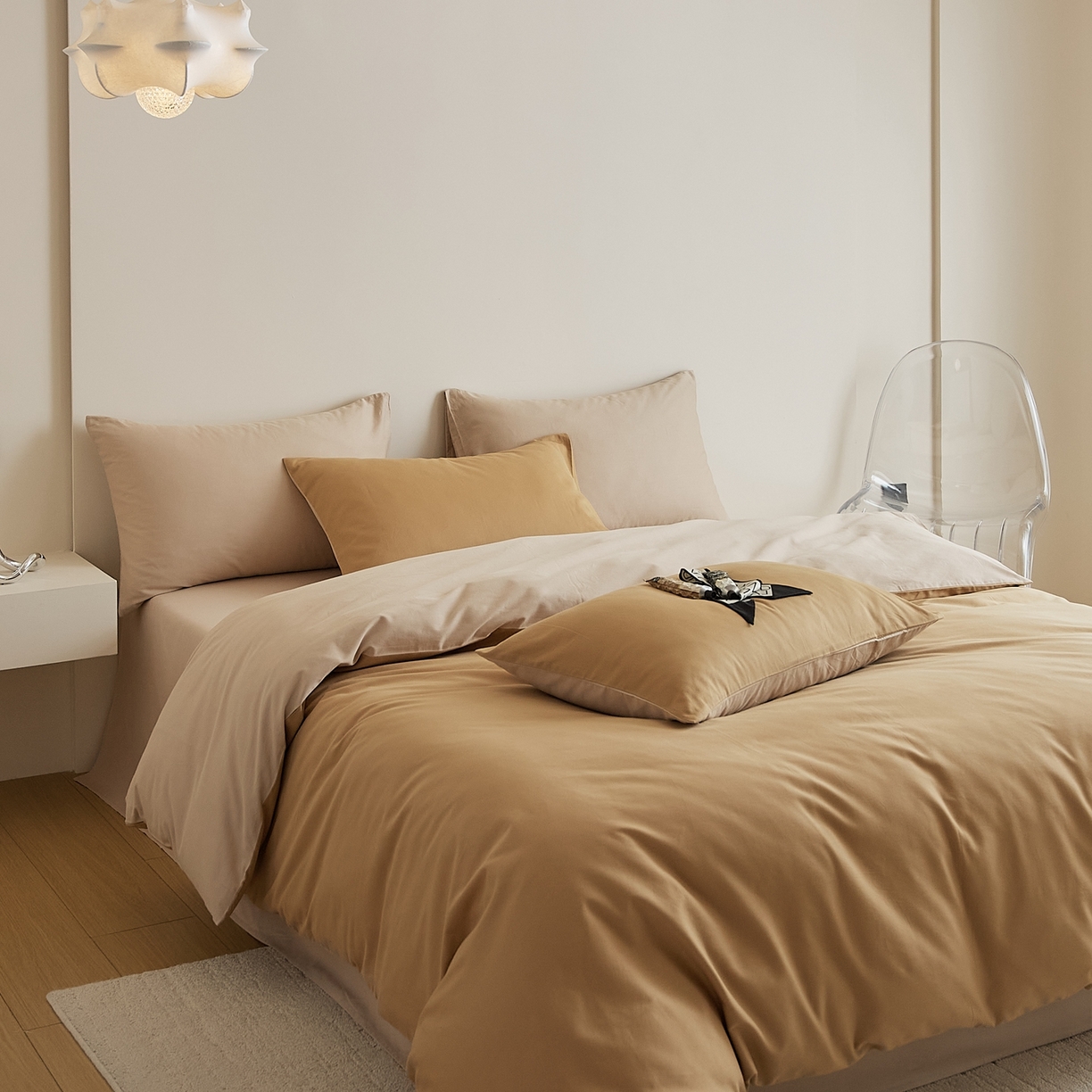 91家纺网 家纺一手货源 找家纺 禾时 2025新款A类全棉纯棉贡缎磨毛双拼色四件套 耀金