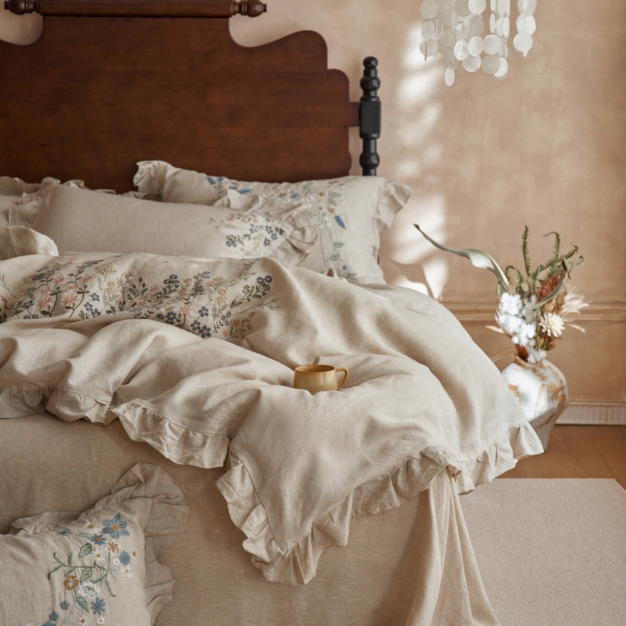 91家纺网 家纺一手货源 找家纺 安莱生活 2025新款百分百纯亚麻重工艺刺绣四件套 千寻-雨露