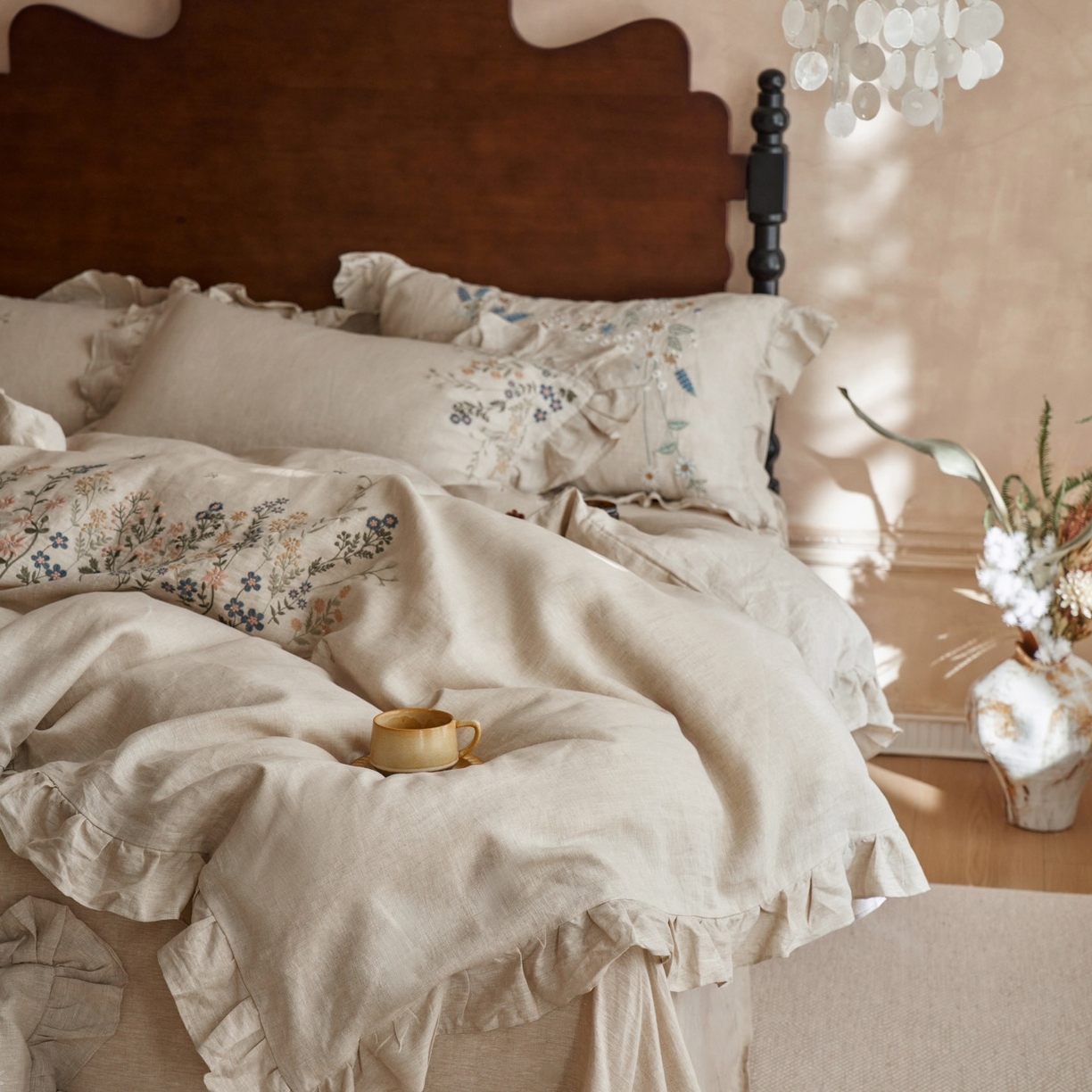 91家纺网 家纺一手货源 找家纺 安莱生活 2025新款百分百纯亚麻重工艺刺绣四件套 千寻-雨露