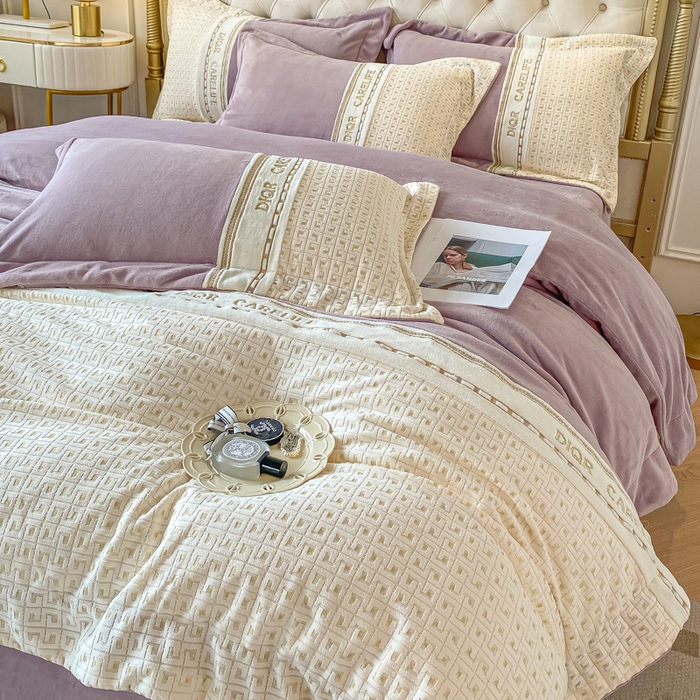 91家纺网 家纺一手货源 找家纺 ab家纺 2025新款邂逅高克重牛奶绒四件套 邂逅香芋紫