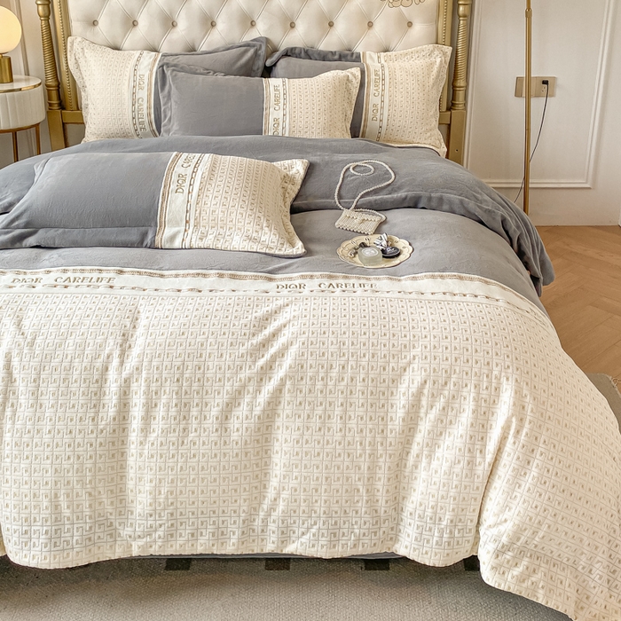 91家纺网 家纺一手货源 找家纺 ab家纺 2025新款邂逅高克重牛奶绒四件套 邂逅深空灰