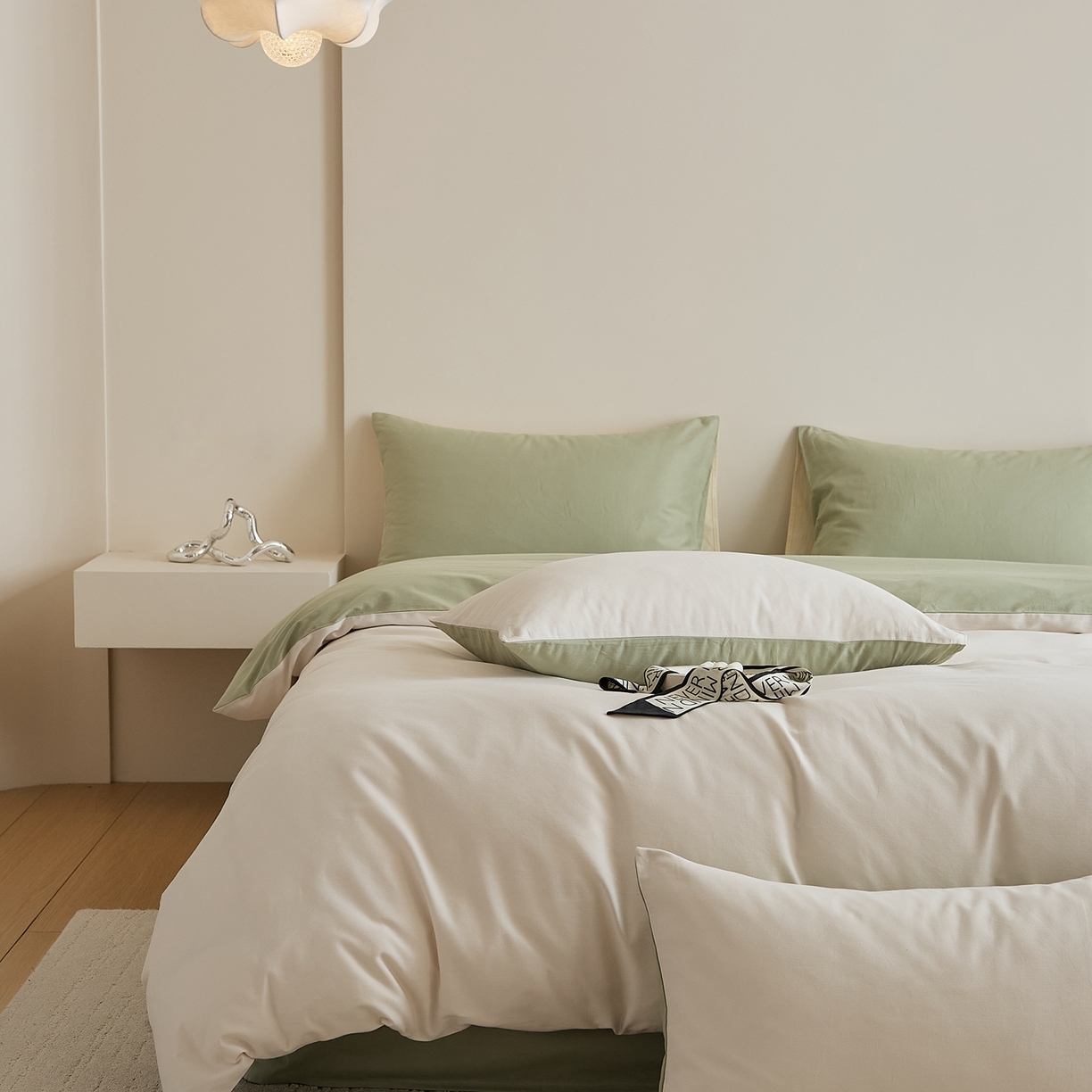 91家纺网 家纺一手货源 找家纺 禾时 2025新款A类全棉纯棉贡缎磨毛双拼色四件套 玉林