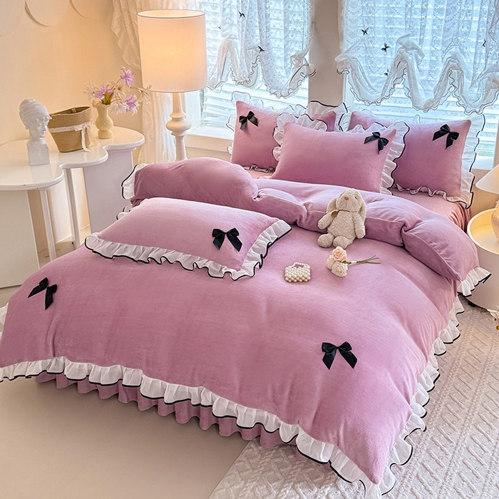 91家纺网 家纺一手货源 找家纺 莉莉安家纺 2025新款牛奶绒床裙四件套-潘多拉系列 潘多拉-紫