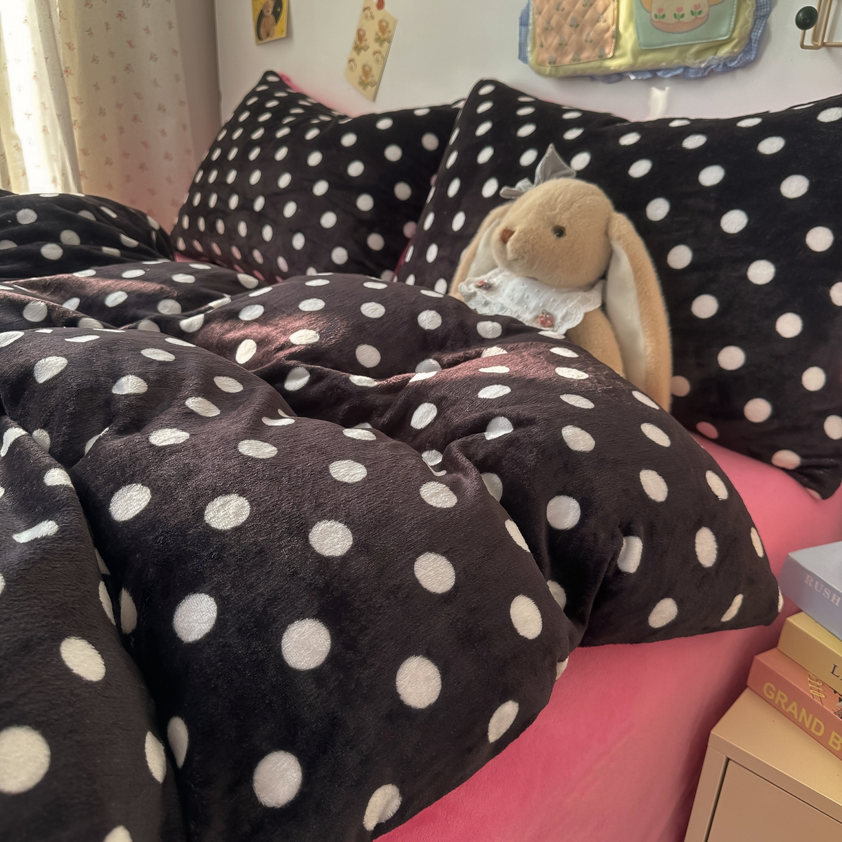 91家纺网 家纺一手货源 找家纺 （总）韩巢家纺 2025新款双面高克重牛奶绒被套单件被罩