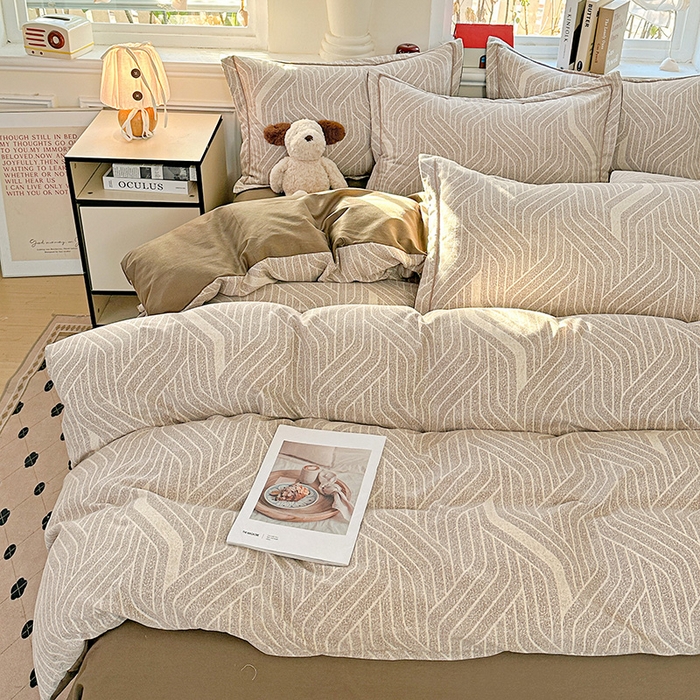 91家纺网 家纺一手货源 找家纺 优选直播新款全棉磨毛喷气印花四件套加厚纯棉三件套（一字绣工艺款）学生三件套 艾格拉