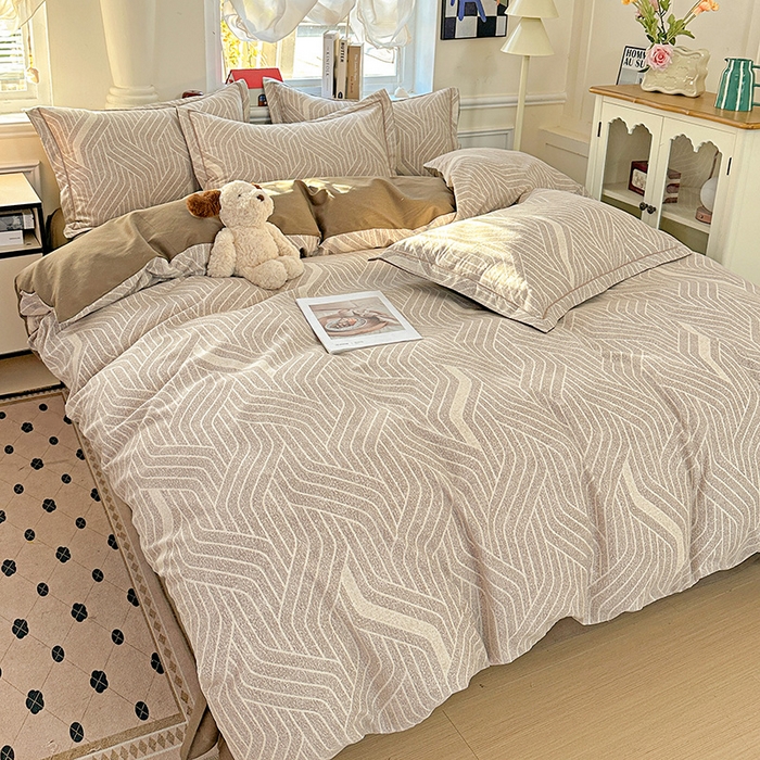 91家纺网 家纺一手货源 找家纺 优选直播新款全棉磨毛喷气印花四件套加厚纯棉三件套（一字绣工艺款）学生三件套 艾格拉