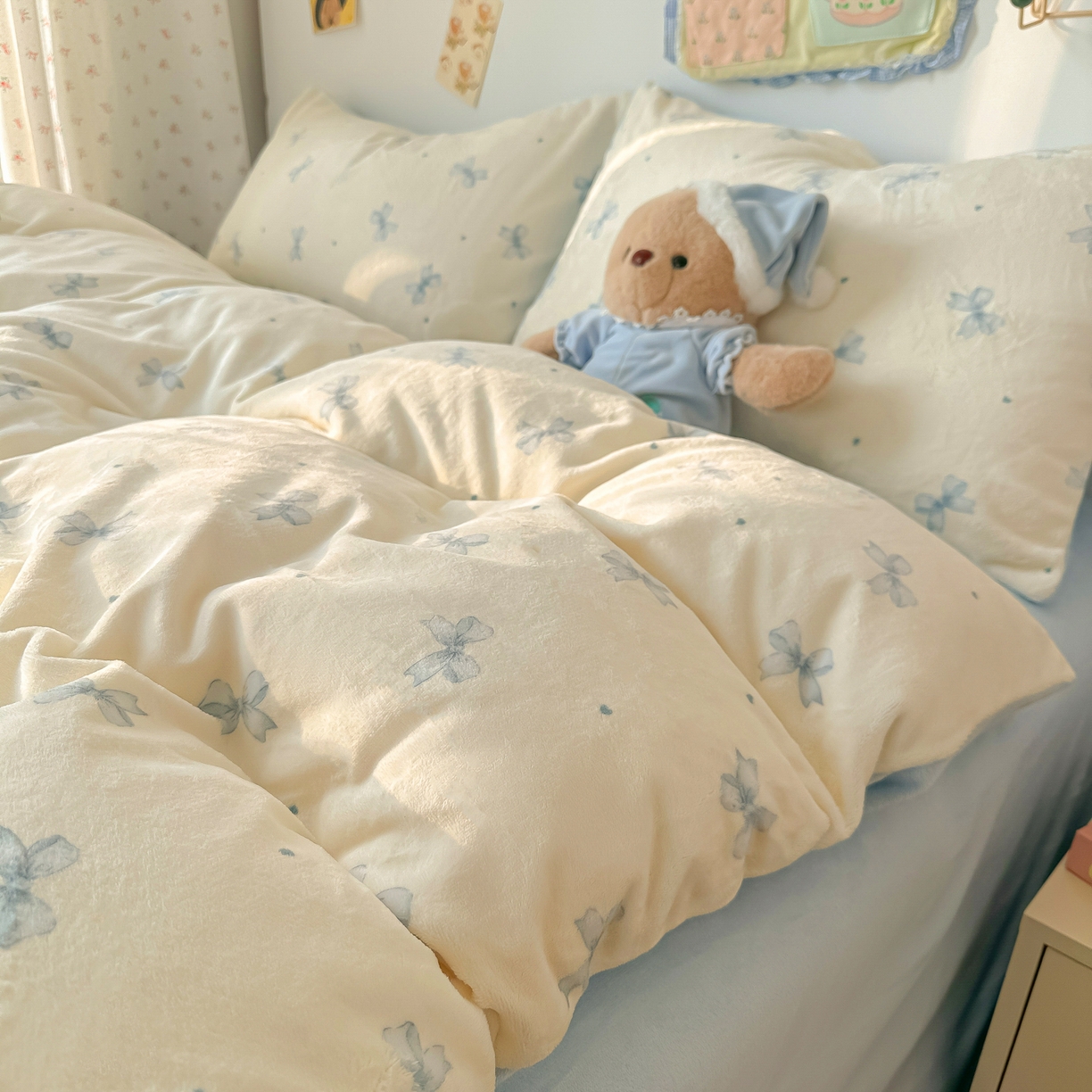 91家纺网 家纺一手货源 找家纺 （总）韩巢家纺 2025新款双面高克重牛奶绒被套单件被罩