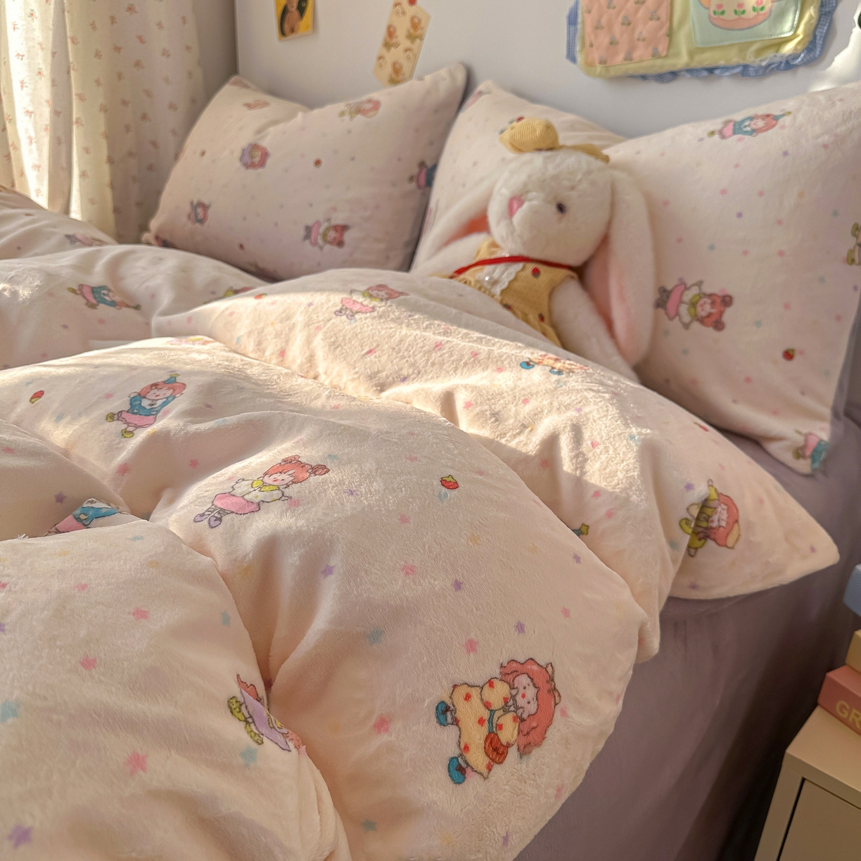 91家纺网 家纺一手货源 找家纺 （总）韩巢家纺 2025新款双面高克重牛奶绒被套单件被罩