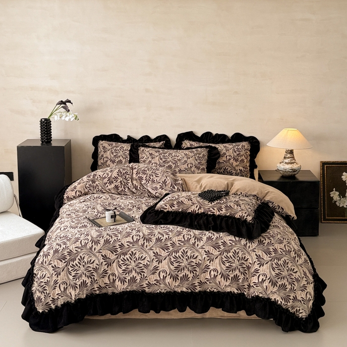 91家纺网 家纺一手货源 找家纺 米莱家纺 2025新款牛奶绒烂花法式花边四件套 华尔兹