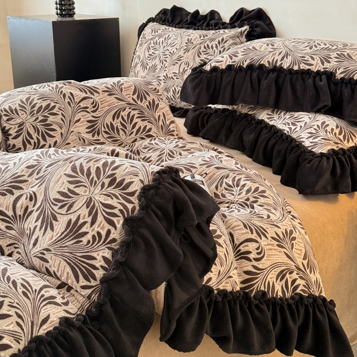 91家纺网 家纺一手货源 找家纺 米莱家纺 2025新款牛奶绒烂花法式花边四件套 华尔兹