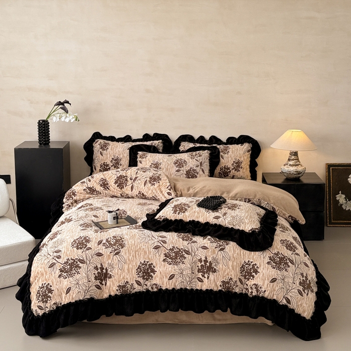 91家纺网 家纺一手货源 找家纺 米莱家纺 2025新款牛奶绒烂花法式花边四件套 曼塔