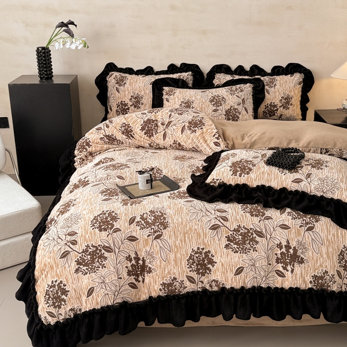 91家纺网 家纺一手货源 找家纺 米莱家纺 2025新款牛奶绒烂花法式花边四件套 曼塔