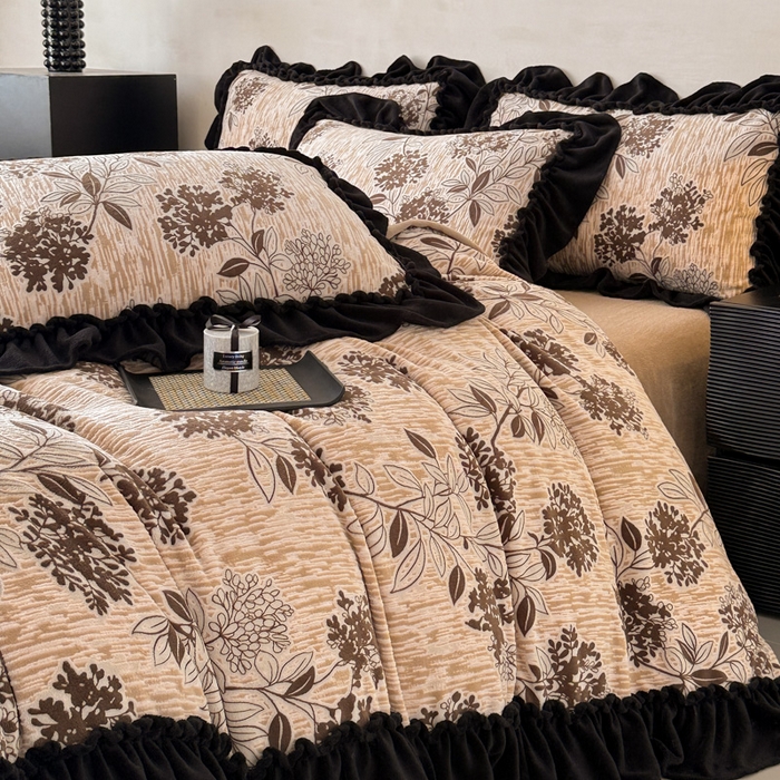 91家纺网 家纺一手货源 找家纺 米莱家纺 2025新款牛奶绒烂花法式花边四件套 曼塔