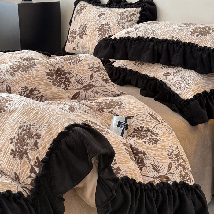 91家纺网 家纺一手货源 找家纺 米莱家纺 2025新款牛奶绒烂花法式花边四件套 曼塔