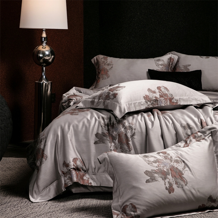 91家纺网 家纺一手货源 找家纺 馨蕊家居 2025新款100S天丝棉色织提花四件套-慕然 慕然-云灰