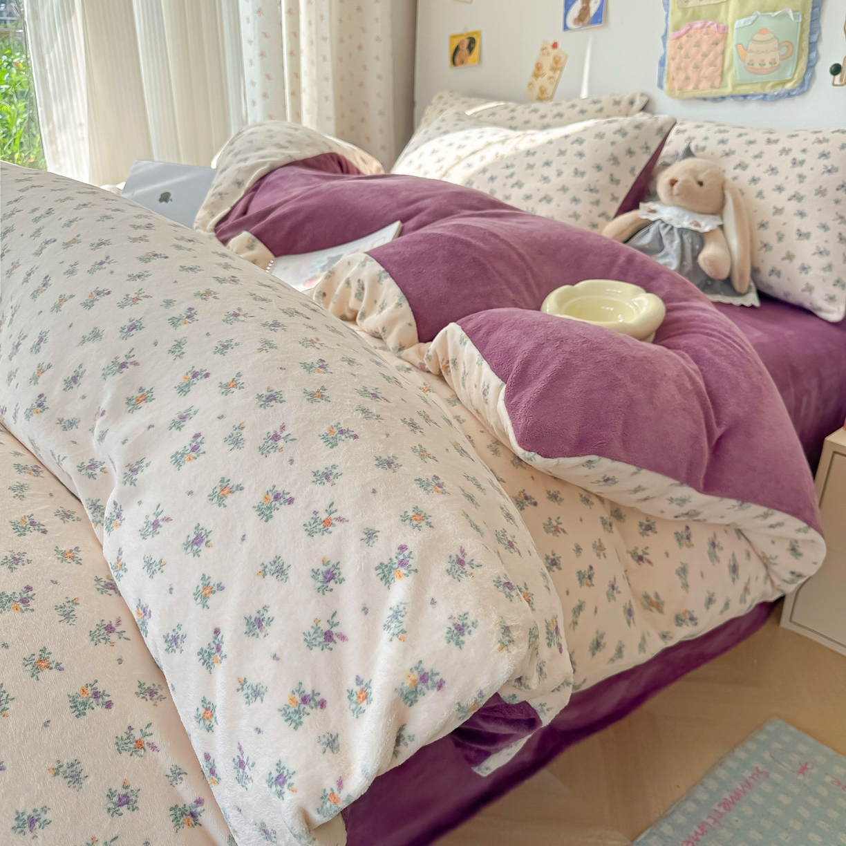 91家纺网 家纺一手货源 找家纺 韩巢家纺 2025新款双面高克重牛奶绒被套单件被罩 繁花似梦