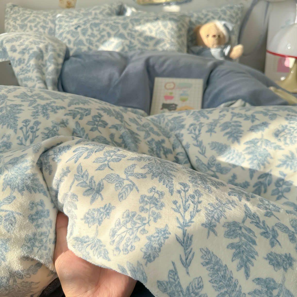 91家纺网 家纺一手货源 找家纺 韩巢家纺 2025新款双面高克重牛奶绒被套单件被罩 风沙沙