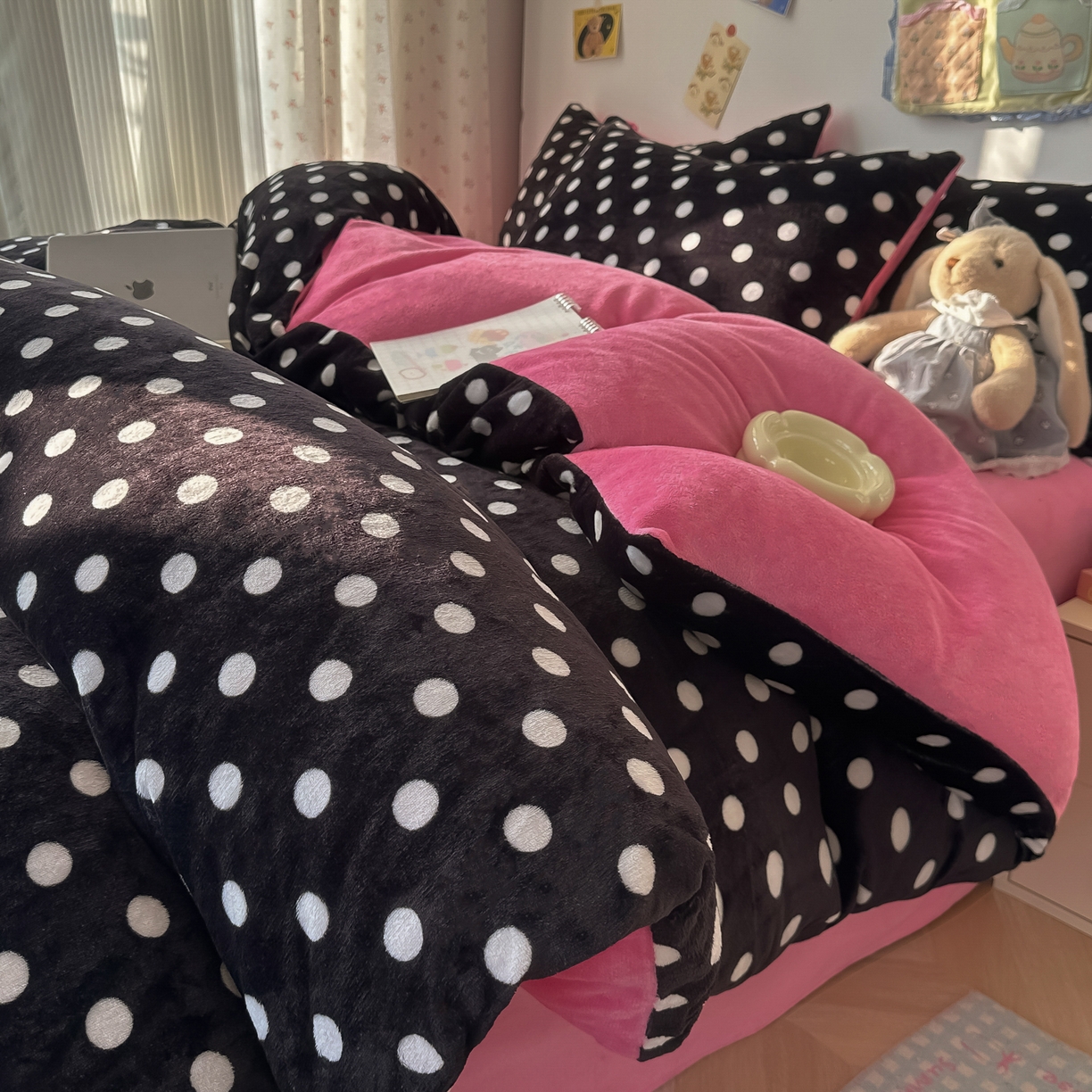 91家纺网 家纺一手货源 找家纺 韩巢家纺 2025新款双面高克重牛奶绒被套单件被罩 黑珍珠