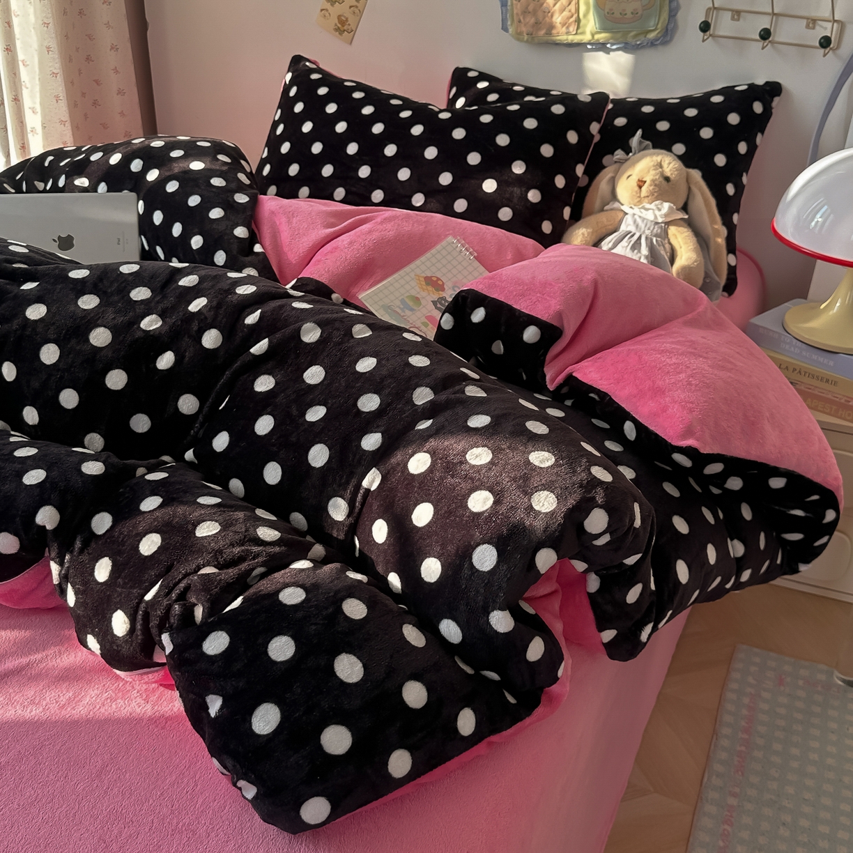 91家纺网 家纺一手货源 找家纺 韩巢家纺 2025新款双面高克重牛奶绒被套单件被罩 黑珍珠