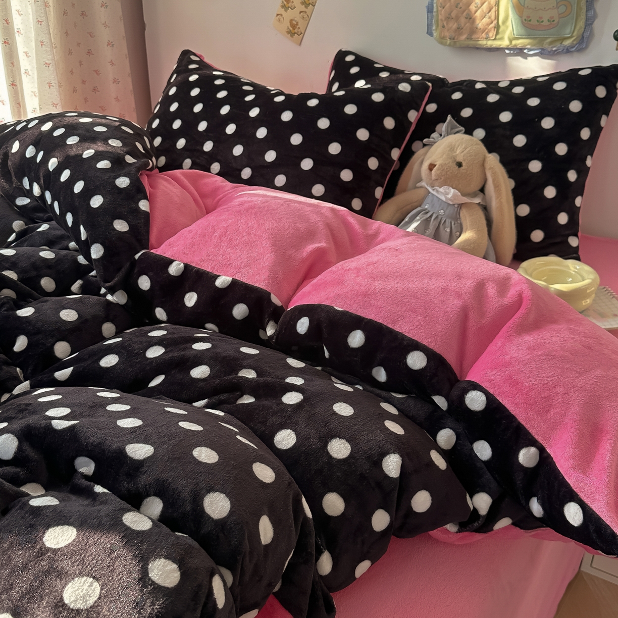 91家纺网 家纺一手货源 找家纺 韩巢家纺 2025新款双面高克重牛奶绒被套单件被罩 黑珍珠