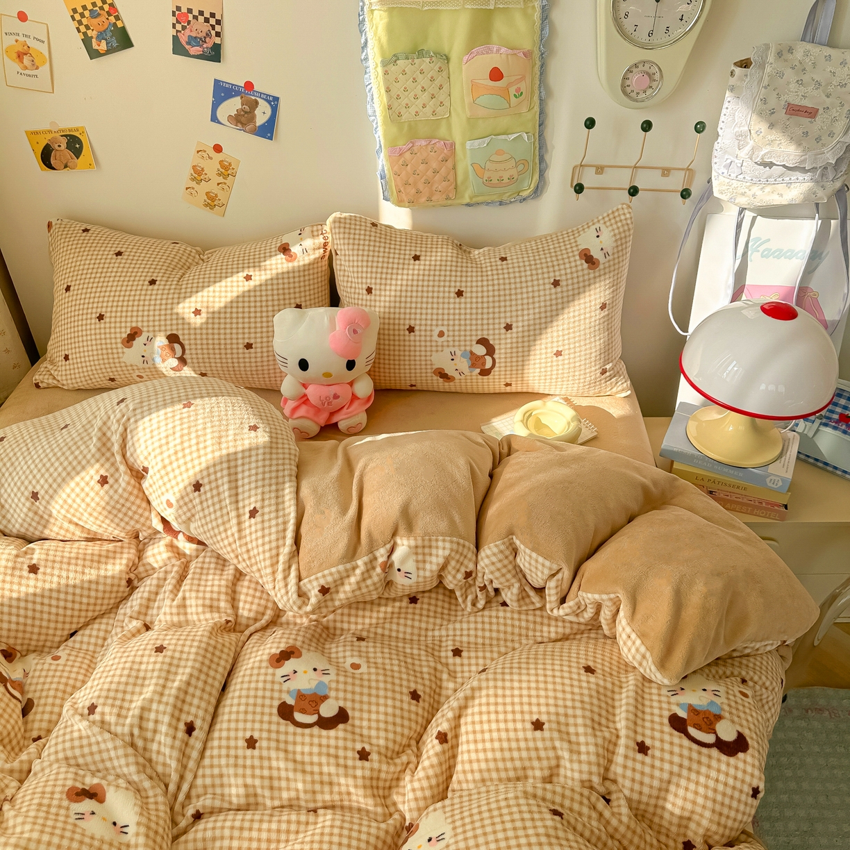 91家纺网 家纺一手货源 找家纺 韩巢家纺 2025新款双面高克重牛奶绒被套单件被罩 可可猫星