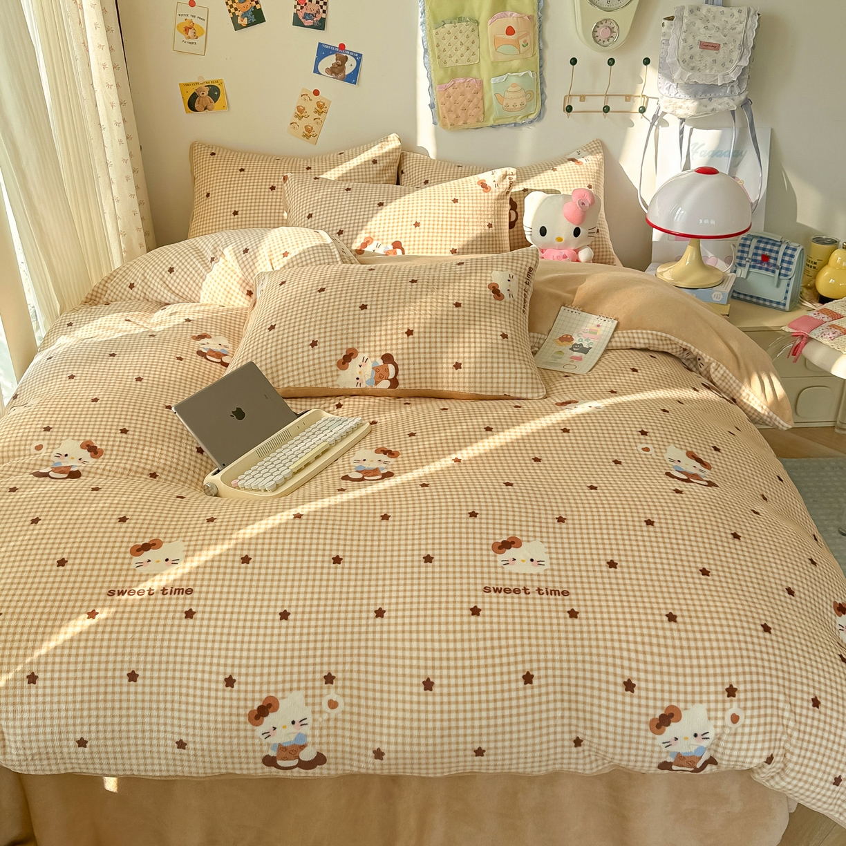 91家纺网 家纺一手货源 找家纺 韩巢家纺 2025新款双面高克重牛奶绒被套单件被罩 可可猫星