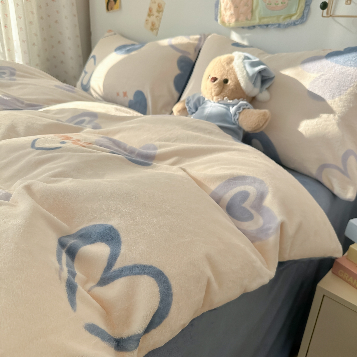 韩巢家纺 2025新款双面高克重牛奶绒被套单件被罩 蜡笔心