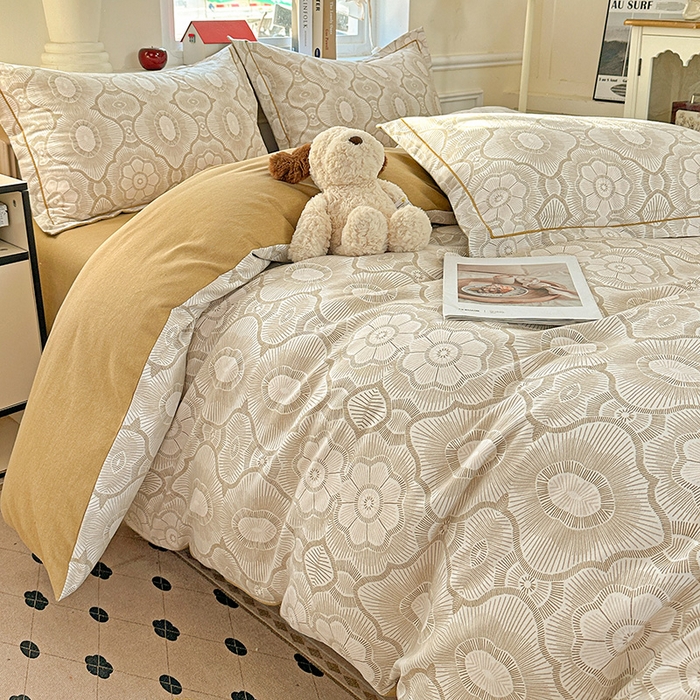 91家纺网 家纺一手货源 找家纺 优选直播新款全棉磨毛喷气印花四件套加厚纯棉三件套（一字绣工艺款）学生三件套 萝莉