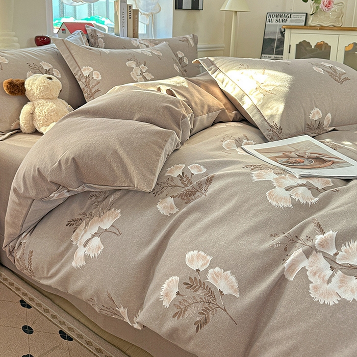 91家纺网 家纺一手货源 找家纺 优选直播新款全棉磨毛喷气印花四件套加厚纯棉三件套（一字绣工艺款）学生三件套 暖漾