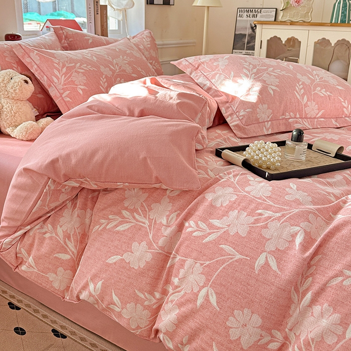 91家纺网 家纺一手货源 找家纺 优选直播新款全棉磨毛喷气印花四件套加厚纯棉三件套（一字绣工艺款）学生三件套 绮梦