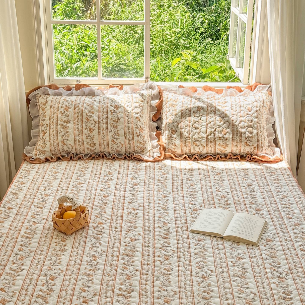 91家纺网 家纺一手货源 找家纺 禧缘家纺（原梦想家） 2025新款牛奶绒三角针绑带款夹棉床笠床单 落日云舒-绑带款