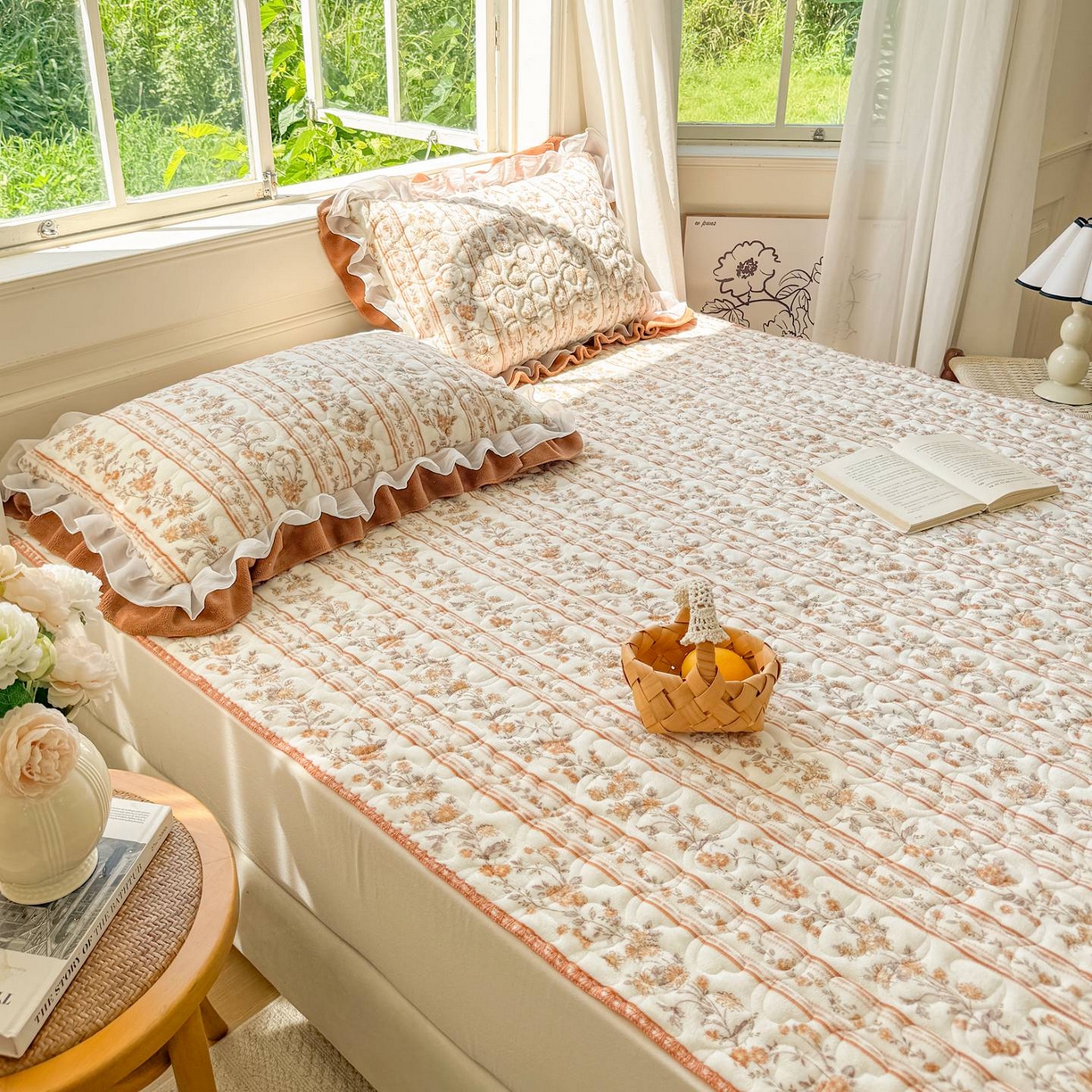 91家纺网 家纺一手货源 找家纺 禧缘家纺（原梦想家） 2025新款牛奶绒三角针绑带款夹棉床笠床单 落日云舒-绑带款