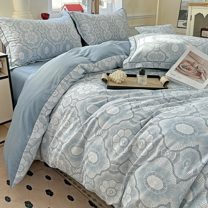 91家纺网 家纺一手货源 找家纺 优选直播新款全棉磨毛喷气印花四件套加厚纯棉三件套（一字绣工艺款）学生三件套 絮语