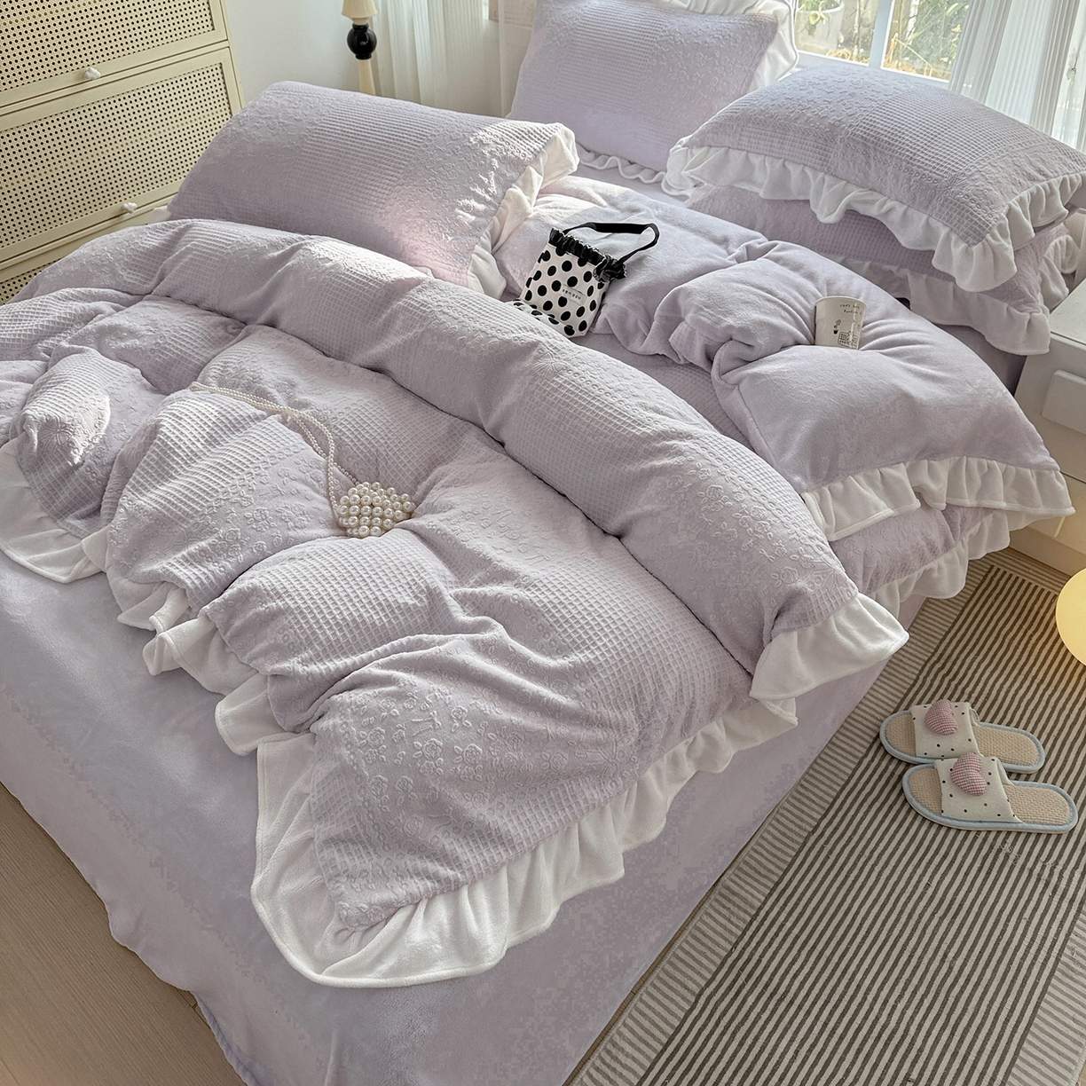 91家纺网 家纺一手货源 找家纺 （总）耀悦家纺 2025新款A类全消光牛奶绒花边款四件套少女心三件套-浪漫法式