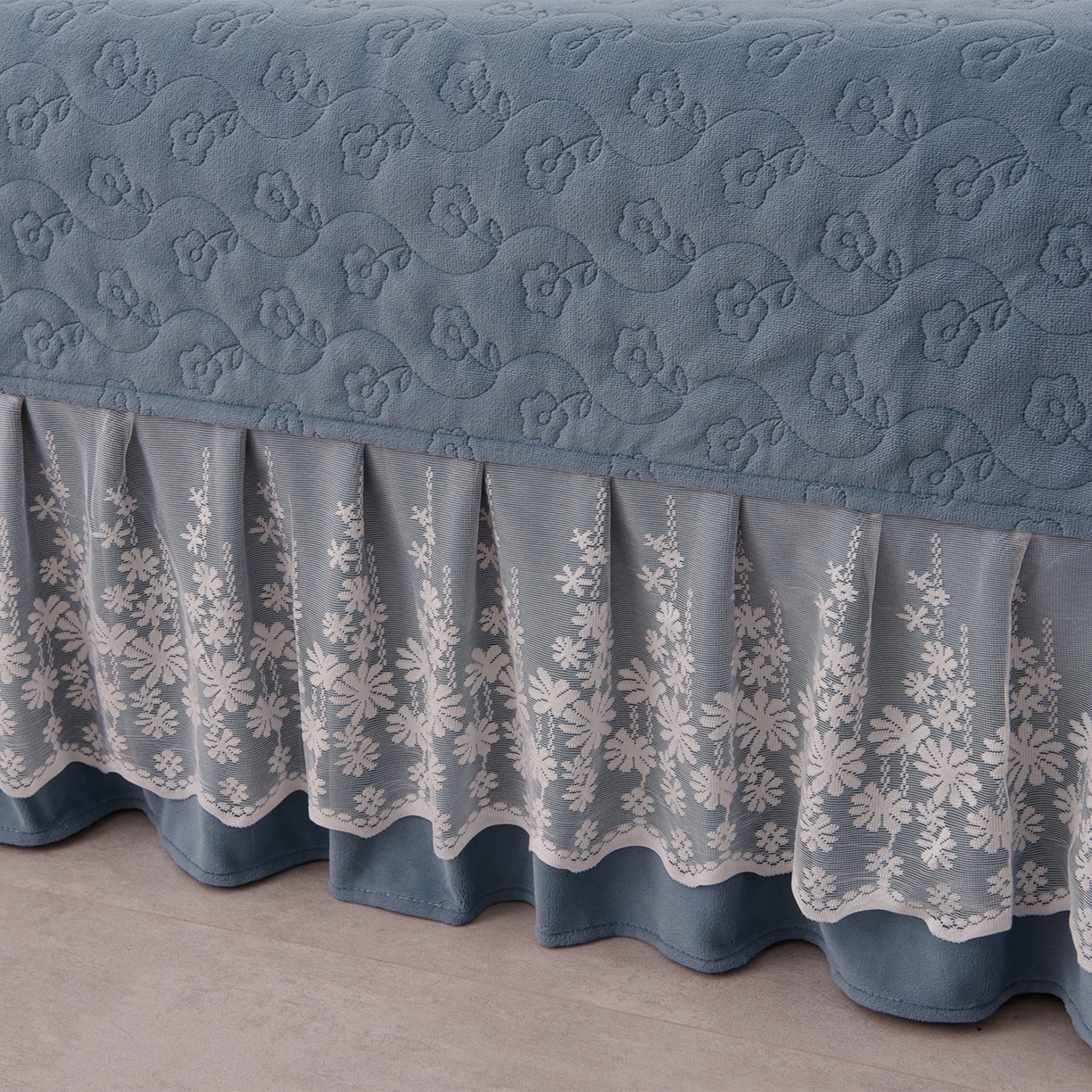 91家纺网 家纺一手货源 找家纺 湘雪家居  2025新款高克重纯色刺绣牛奶绒床盖款钟爱系列四件套-提供买家秀 钟爱款-槟利兰