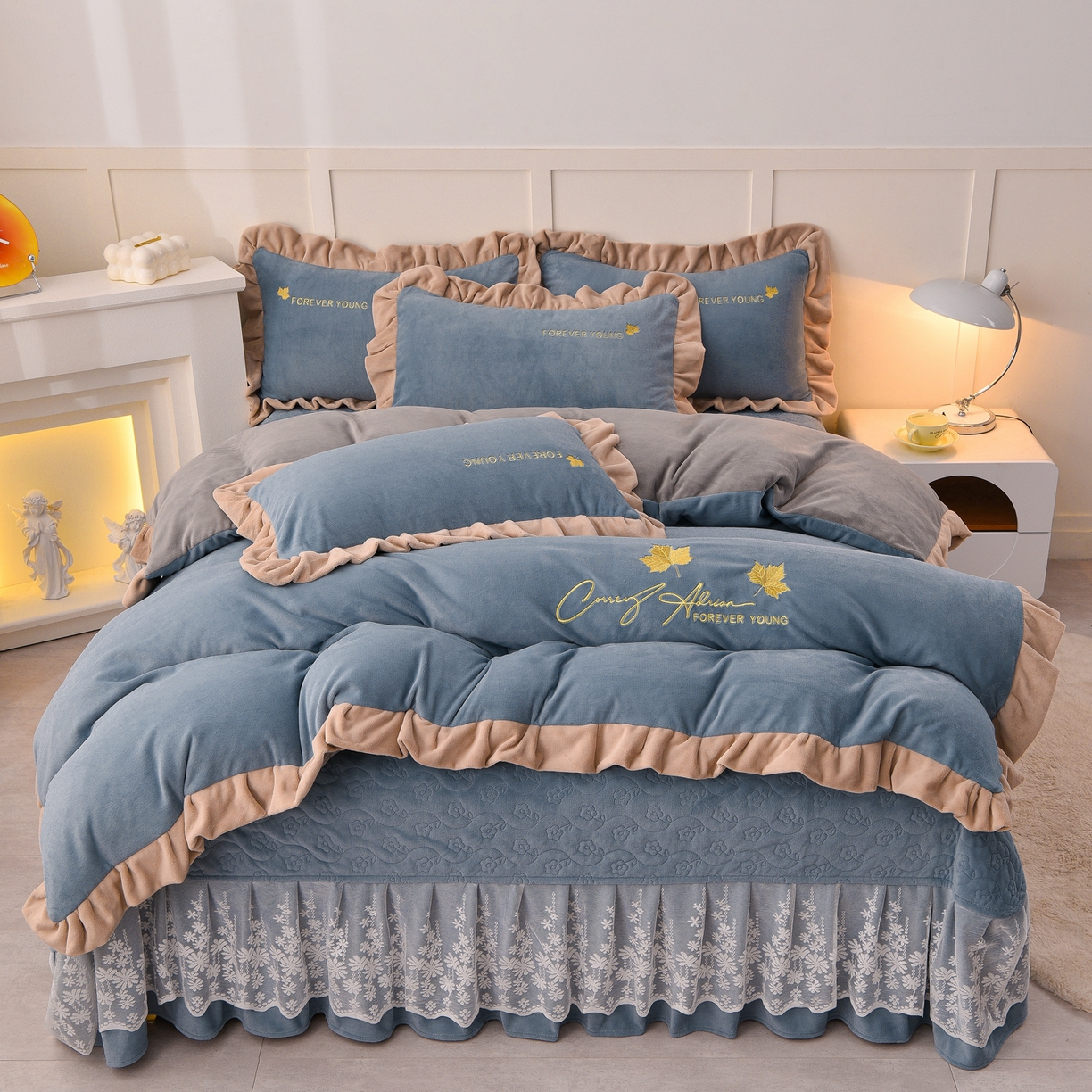 91家纺网 家纺一手货源 找家纺 湘雪家居  2025新款高克重纯色刺绣牛奶绒床盖款钟爱系列四件套-提供买家秀 钟爱款-槟利兰