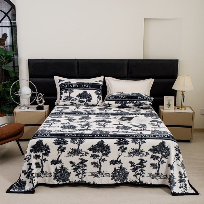 91家纺网 家纺一手货源 找家纺 梵心 2025新款云貂绒毛毯法兰绒毛毯牛奶绒毛毯爆款盖毯直播跨境专供-可定制克重  水墨画