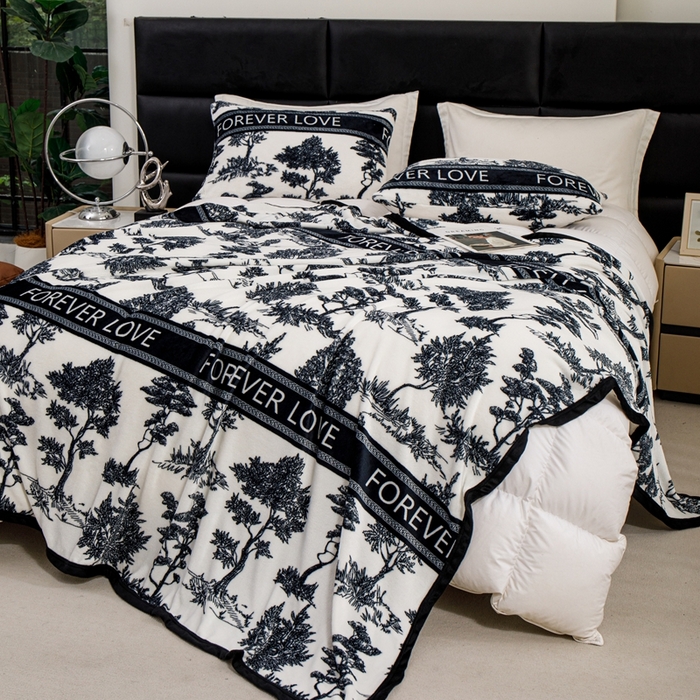 91家纺网 家纺一手货源 找家纺 （总）梵心 2025新款云貂绒毛毯法兰绒毛毯牛奶绒毛毯爆款盖毯直播跨境专供-可定制克重 