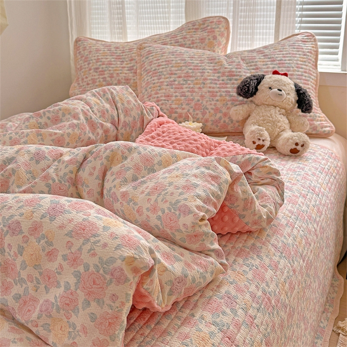 91家纺网 家纺一手货源 找家纺 繁花家居 2025新款床盖豆豆被套春秋被套冬被云感超软木棉被子被芯 简单款床盖-豆豆被-花漾绒语