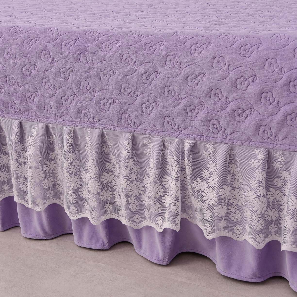 91家纺网 家纺一手货源 找家纺 湘雪家居  2025新款高克重纯色刺绣牛奶绒床盖款钟爱系列四件套-提供买家秀 钟爱款-熏韵紫