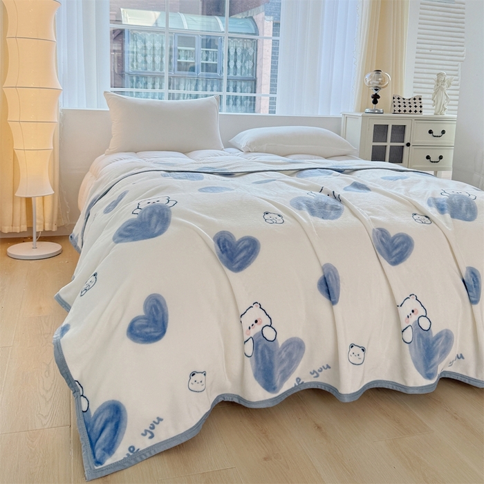 91家纺网 家纺一手货源 找家纺 梵心 2025新款云貂绒毛毯法兰绒毛毯牛奶绒毛毯爆款盖毯直播跨境专供-可定制克重  爱心熊