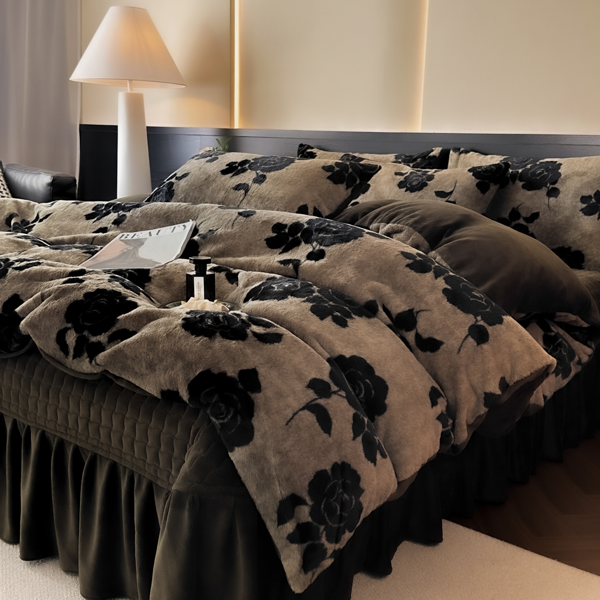 91家纺网 家纺一手货源 找家纺 （总）金阳光家纺 2025新款美拉德高克重兔绒牛奶绒床盖款四件套