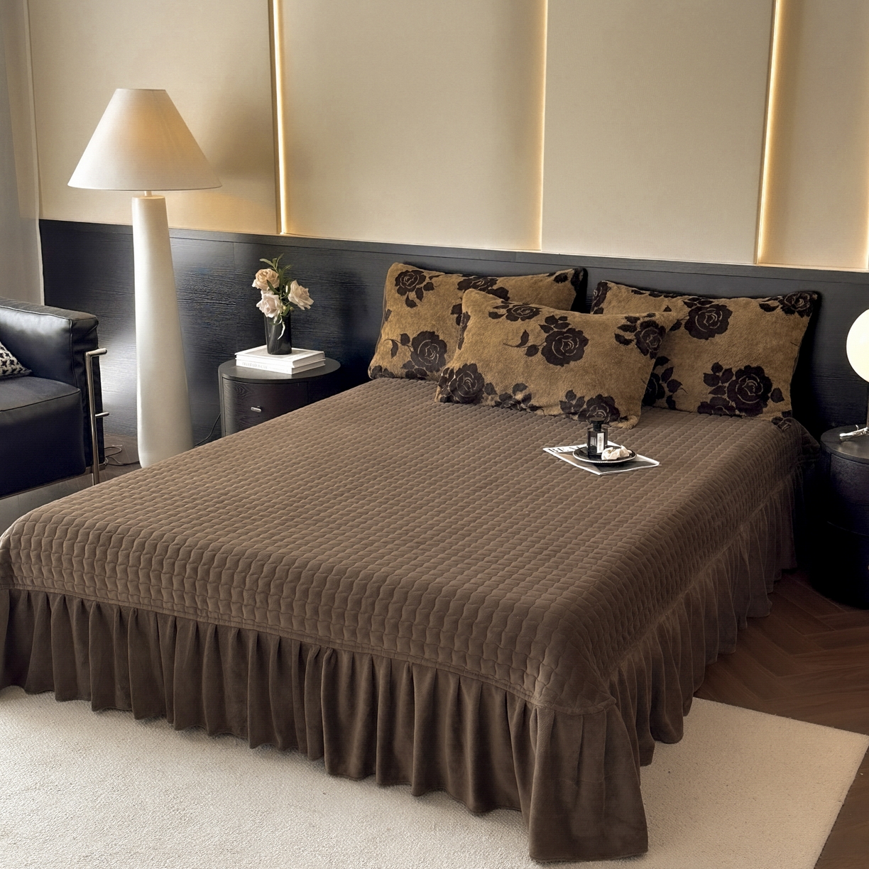 91家纺网 家纺一手货源 找家纺 金阳光家纺 2025新款美拉德高克重兔绒牛奶绒床盖款四件套 简爱