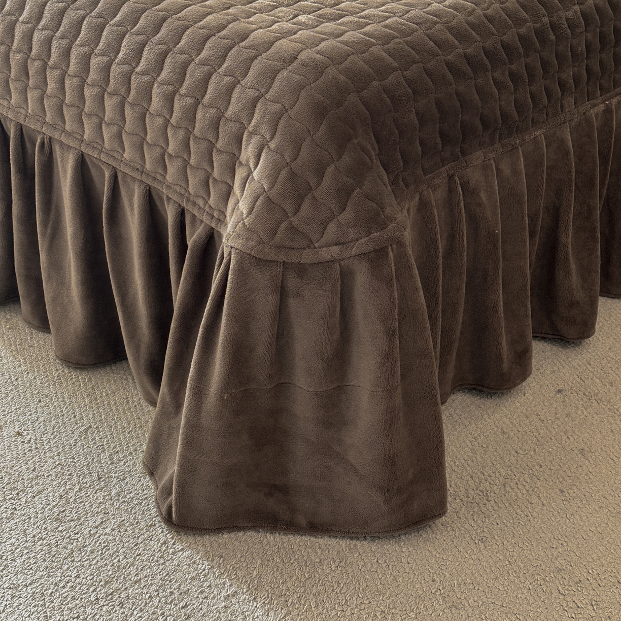 91家纺网 家纺一手货源 找家纺 （总）金阳光家纺 2025新款美拉德高克重兔绒牛奶绒床盖款四件套