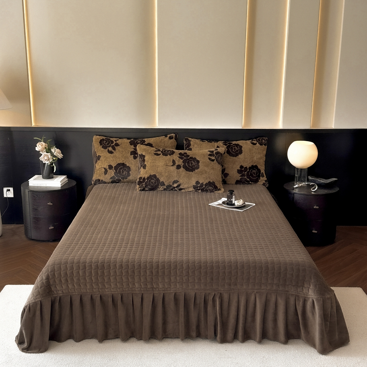 91家纺网 家纺一手货源 找家纺 金阳光家纺 2025新款美拉德高克重兔绒牛奶绒床盖款四件套 简爱