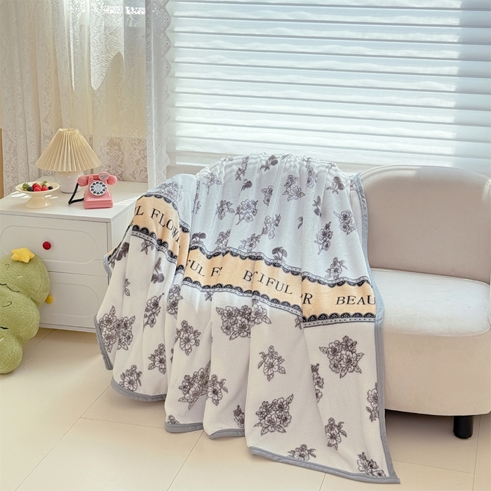 91家纺网 家纺一手货源 找家纺 梵心 2025新款云貂绒毛毯法兰绒毛毯牛奶绒毛毯爆款盖毯直播跨境专供-可定制克重 花影