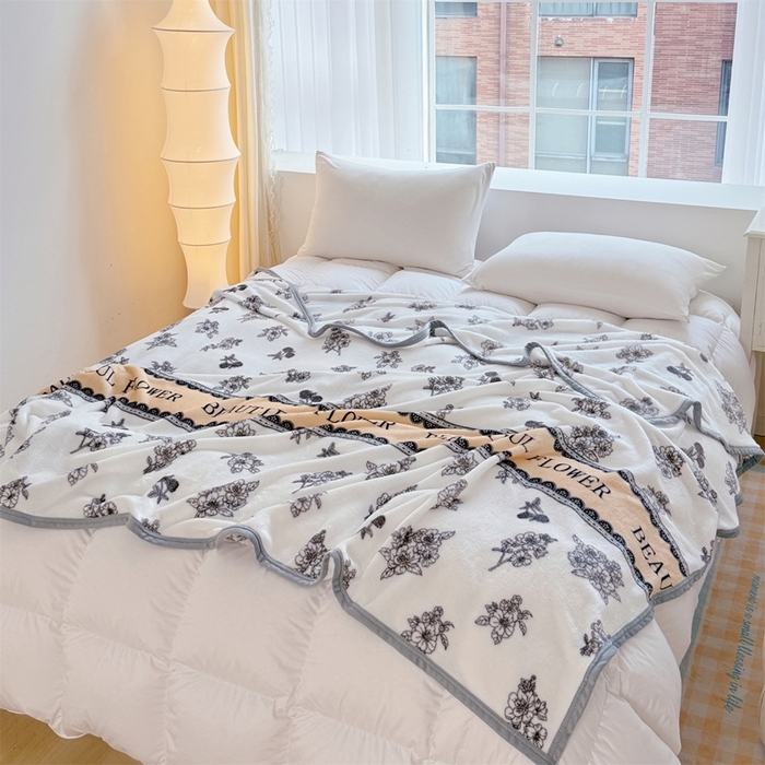 91家纺网 家纺一手货源 找家纺 梵心 2025新款云貂绒毛毯法兰绒毛毯牛奶绒毛毯爆款盖毯直播跨境专供-可定制克重 花影